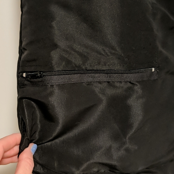 *SOLD*Betty Dain Stylist Glitz Black Vest Full Zip - Picture 4 of 7